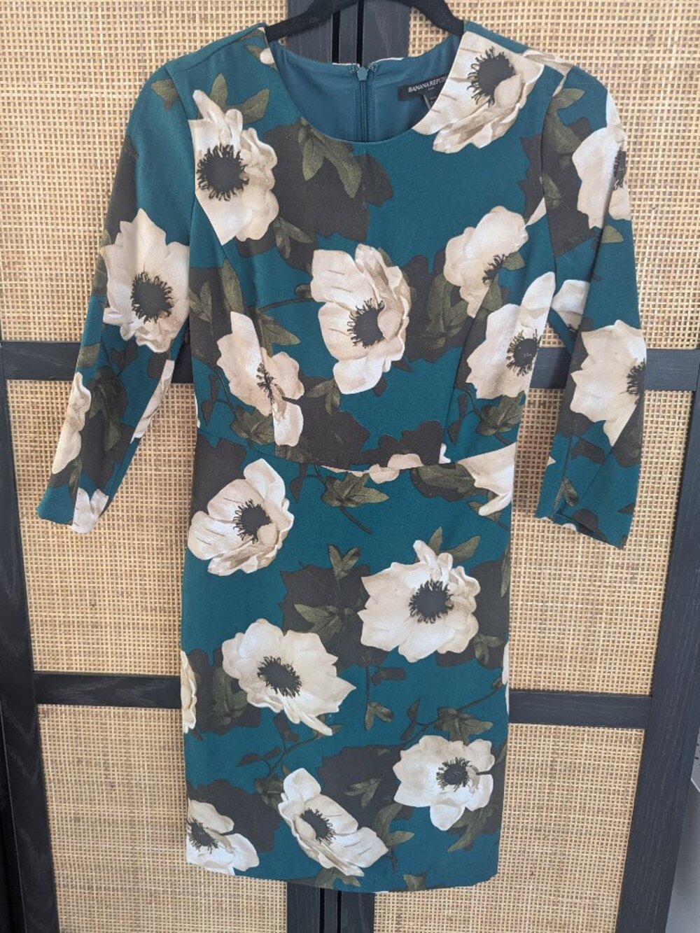 Banana Republic - women's floral dress